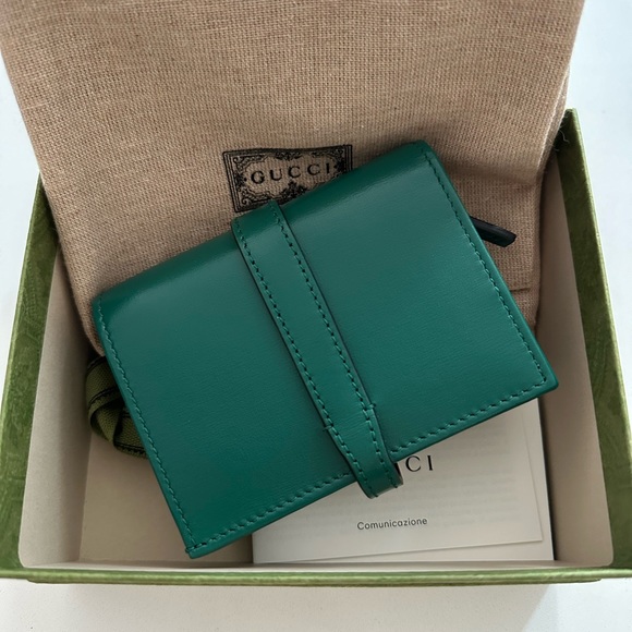 Authentic Gucci Jackie 1961 Compact Wallet in Green - Picture 4 of 6